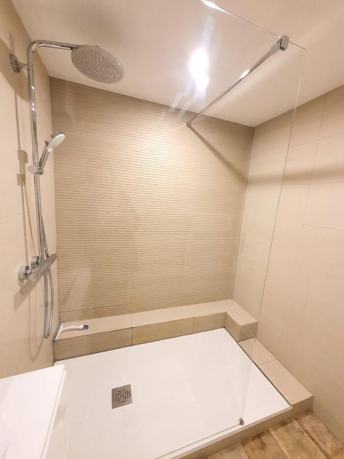 Residence St Marc - Centre Ville - Wifi 坎佩尔 外观 照片
